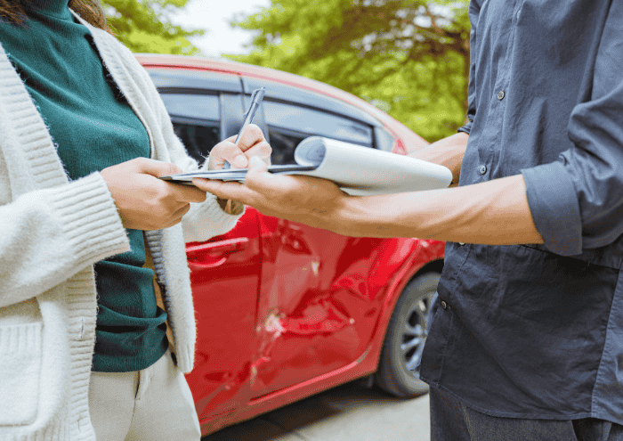 Cómo Reclamar la Garantía de un Vehículo